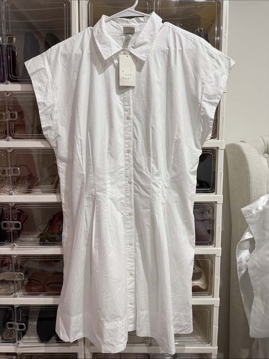a new day Dresses & Skirts - a new day White Short-Sleeve Button Shirt Dress